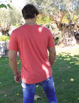 Camiseta roja estampado laberinto