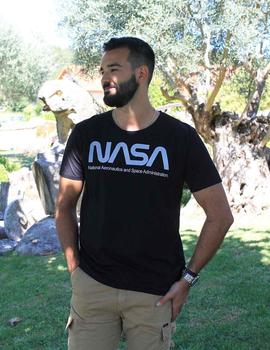 Camiseta negra básica NASA