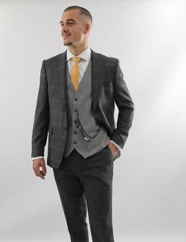 Traje gris cuadro chaleco gris claro