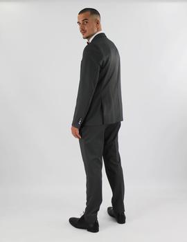 Traje gris Roberto Bassi
