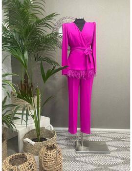 Conjunto DUNIA plumas fucsia