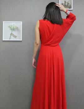 Vestido largo MONCHO HEREDIA asimétrico en rojo