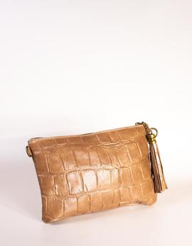 Bolso-sobre piel cocodrilo beige