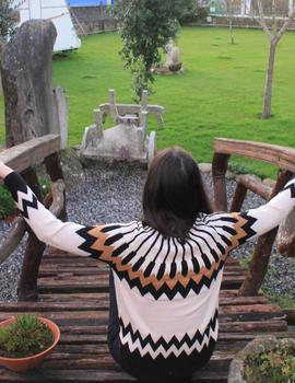 Jersey picos negro