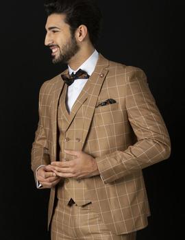 Traje completo hombre cuadros camel