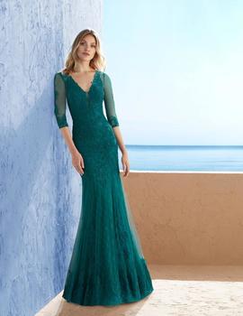 Vestido tul y encaje en verde jade