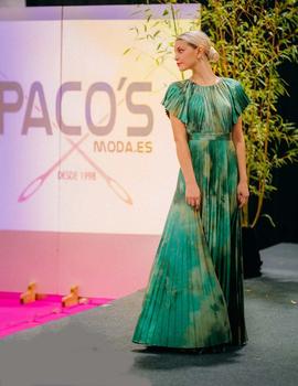 Vestido plisado verde para mujer