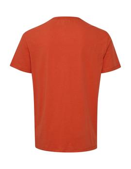 Camiseta naranja letras