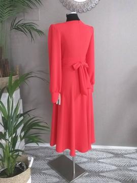 VESTIDO LAZO ESCOTE ROJO